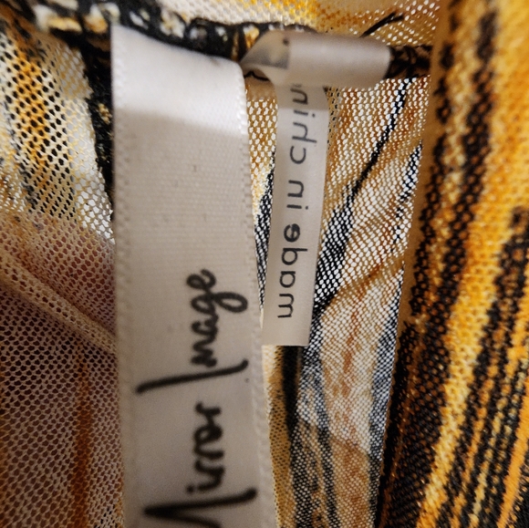 Long sleeve yellow and black jacket - Picture 6 of 6